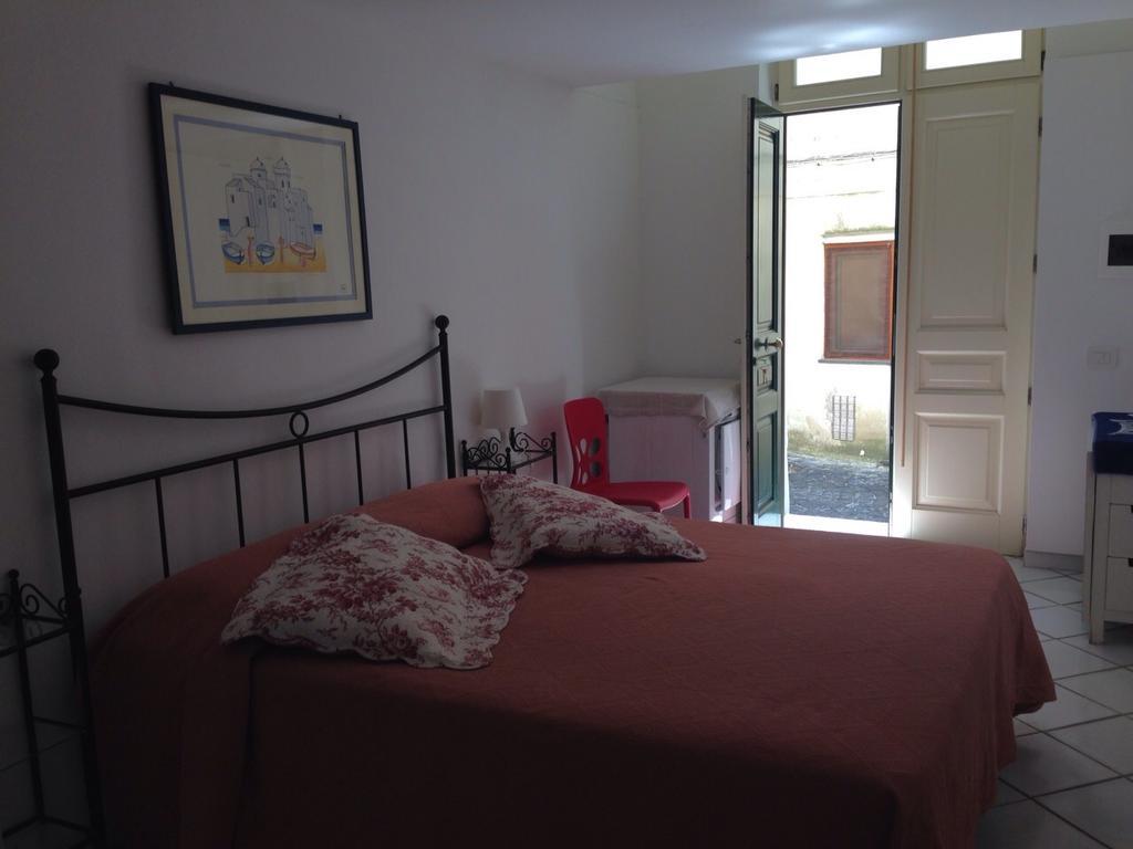 La Casa Di Cirro Lägenhet Procida Rum bild