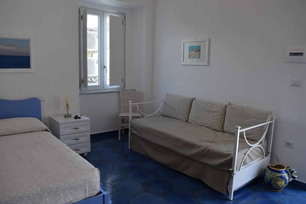 La Casa Di Cirro Lägenhet Procida Exteriör bild